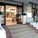 Savoy 4* Καόρλε