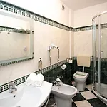 Savoy 4* Καόρλε