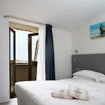 Ξενοδοχείο Savoy Καόρλε