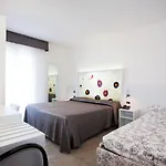 Hotel Savoy 4*