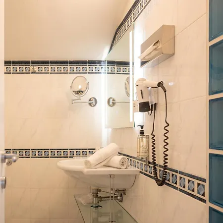 Savoy Hotel