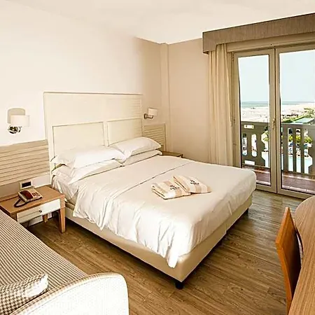 Savoy 4* 카오를레