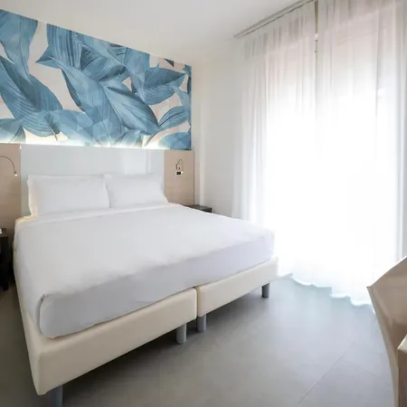 Savoy 4* Καόρλε