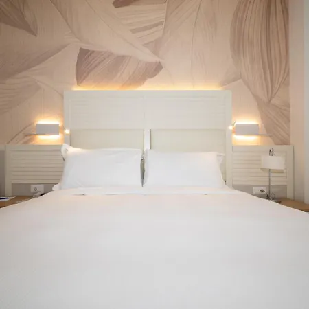 Savoy 4* Καόρλε