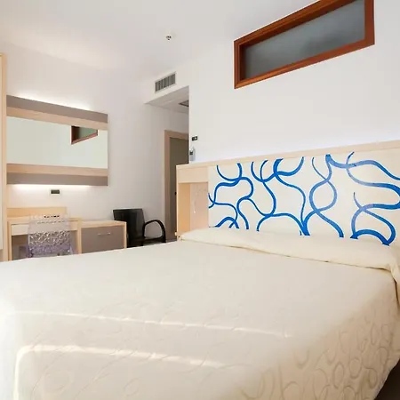 Savoy Ξενοδοχείο 4*