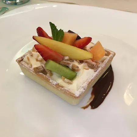 酒店 萨沃伊酒店 4*